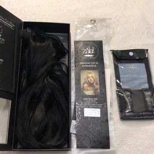 Black ZALA clip in hair extension- 24’’ 5 piece